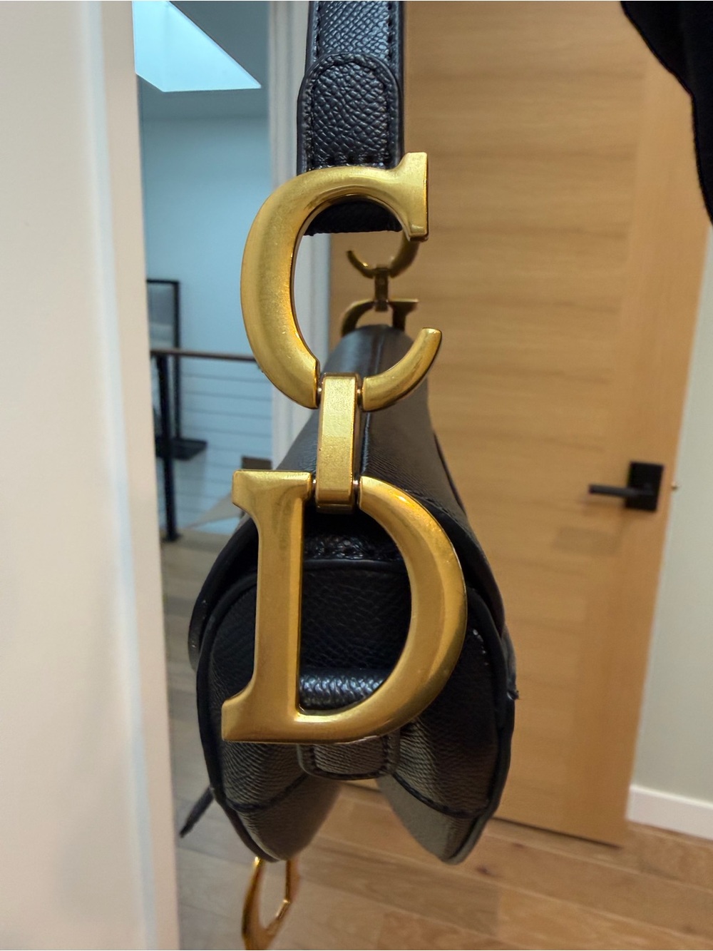 Dior Black Saddle Bag - Picture 4 of 5